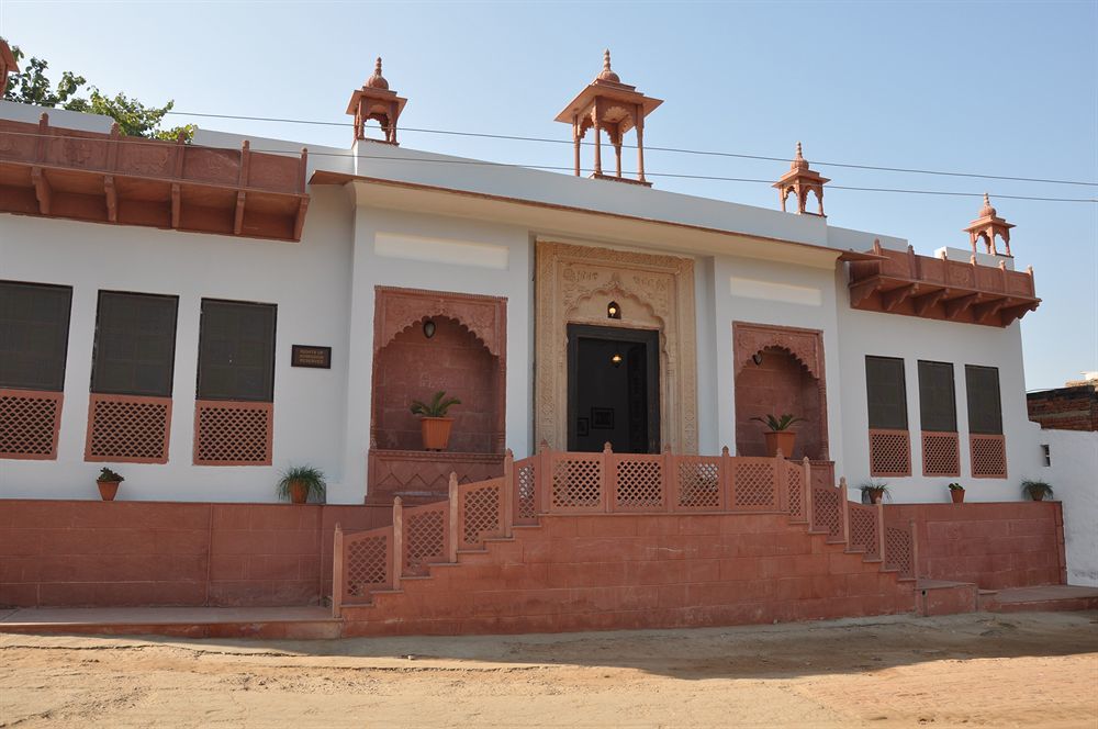 Chandra Mahal Haveli Luharu Luaran gambar